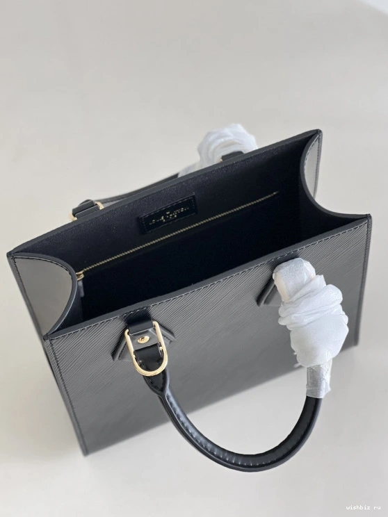 WIS PLAT LOUIS PETIT SAC VUITTON 0818